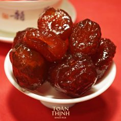 Mận dẻo chua ngọt không hạt (Mứt mận)