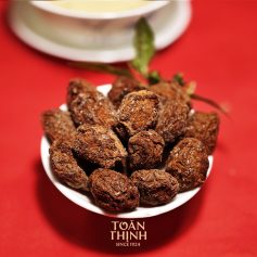 Mơ cam thảo chua mặn ngọt