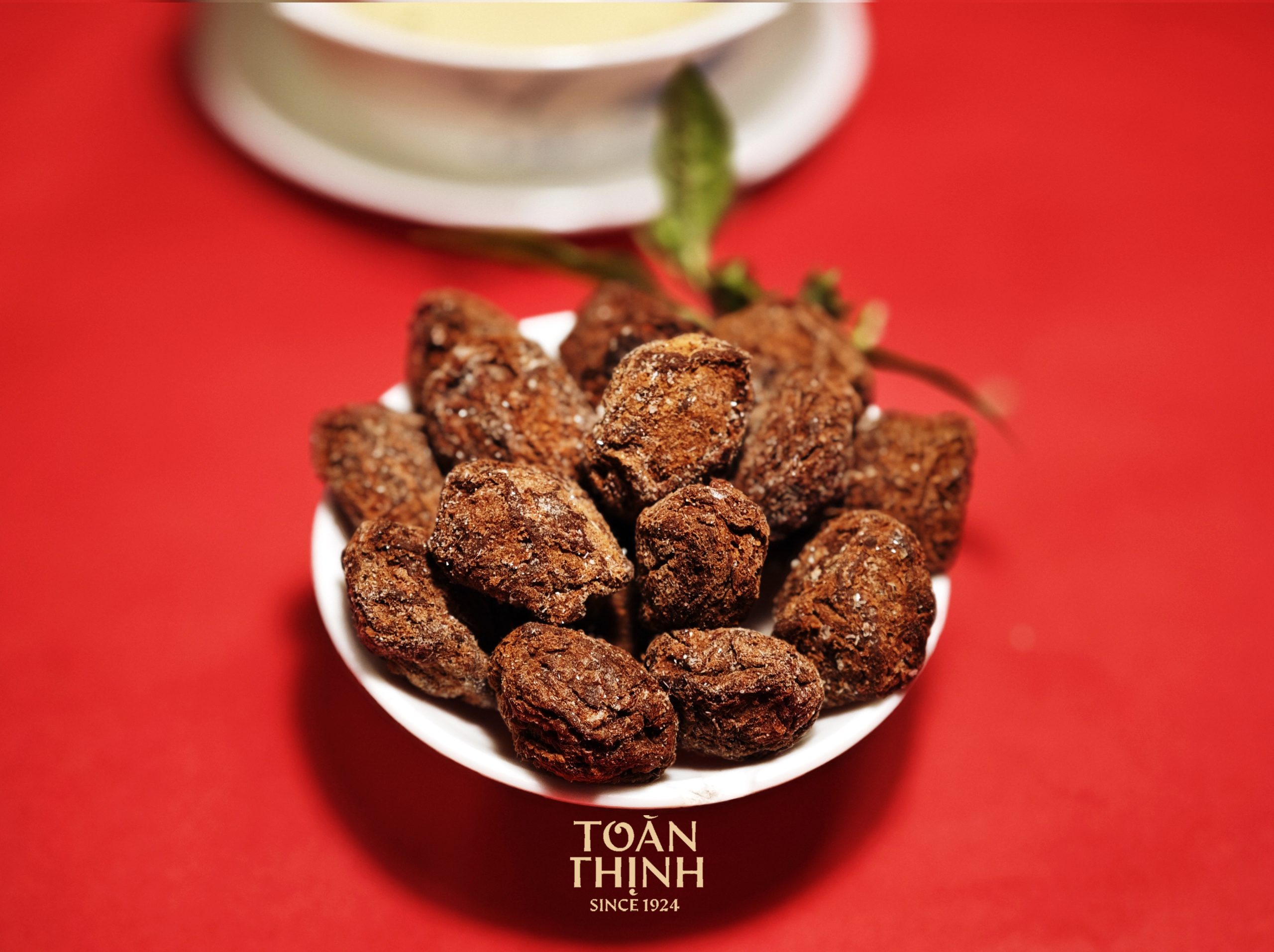 Mơ cam thảo chua mặn ngọt