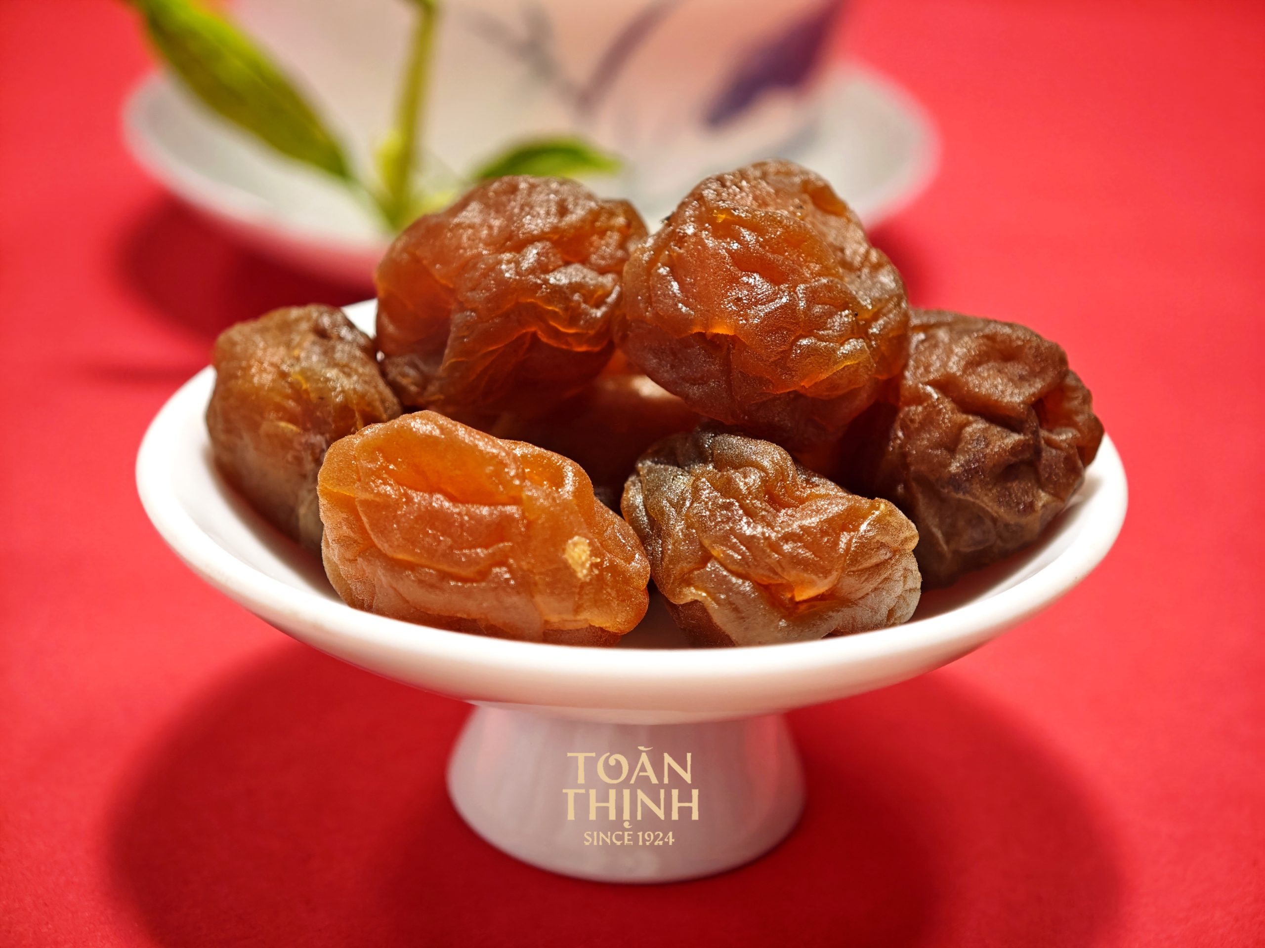 Mơ dẻo chua ngọt