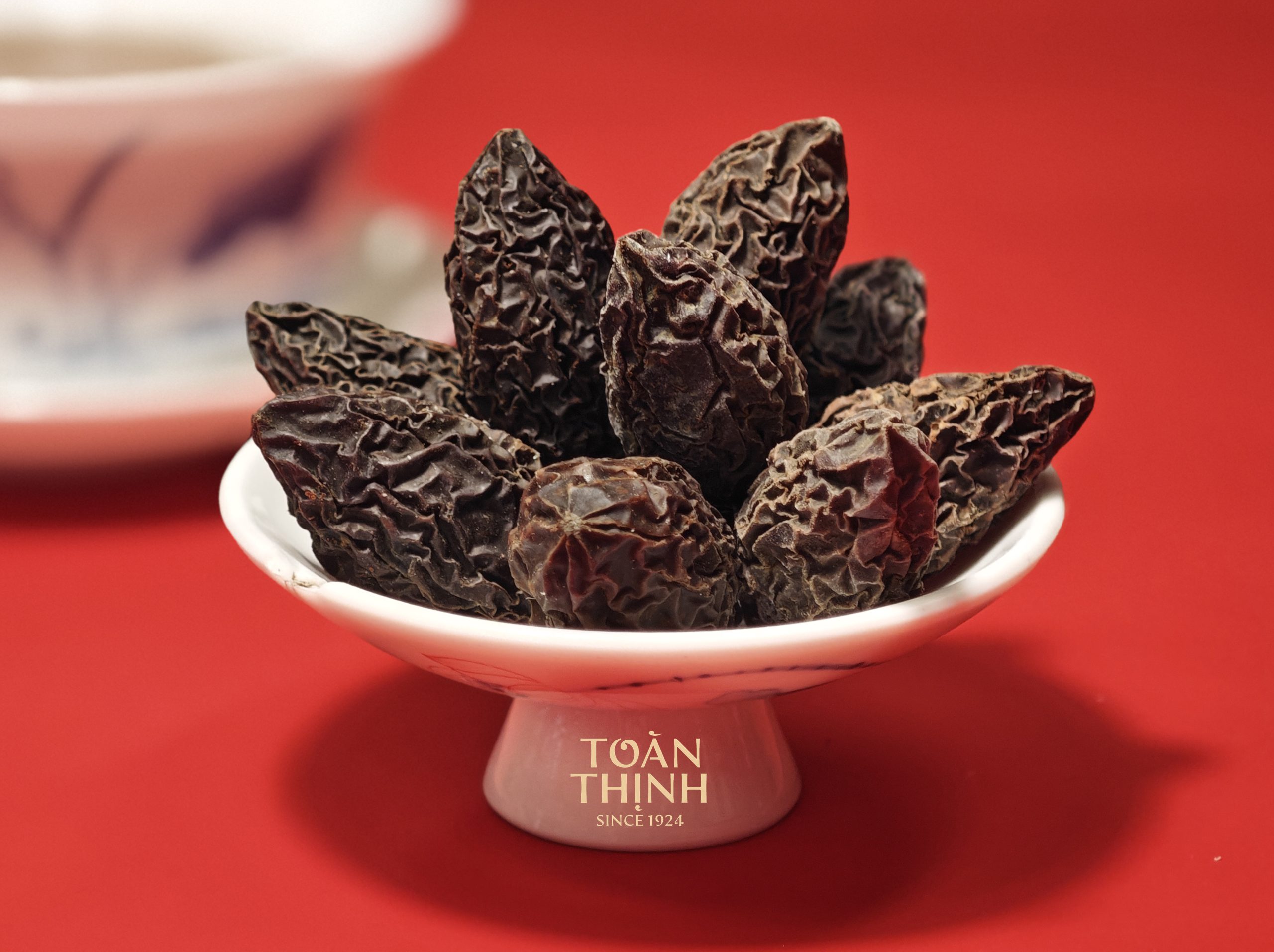 Trám cam thảo chua ngọt